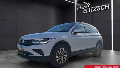 Pure white Gebraucht 2022 VW Tiguan Active SUV | 28.490 € (Fairer Preis)