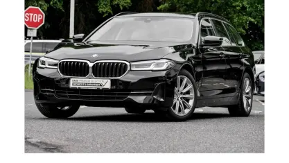 Gebraucht BMW 520 Sport Line 197 PS (144 kW) 2024 Schwarz Kombi