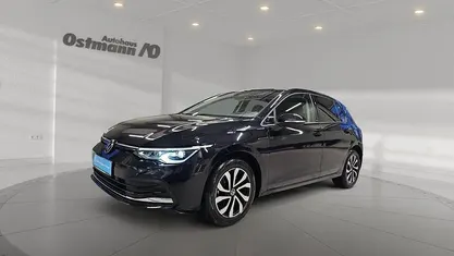 Gebraucht VW Golf VIII Active 150 PS (110 kW) 2023 Deep black perleffekt Limousine