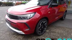 Rot (rubin rot metallic) Gebraucht 2022 Opel Grandland X Ultimate SUV | 22.650 € (Fairer Preis)