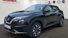 Pearl black Neu 2025 Nissan Juke Acenta SUV | 24.280 € (Fairer Preis)