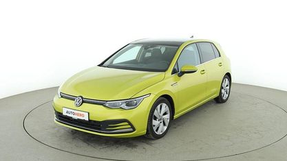 Gebraucht VW Golf VII Style 150 PS (110 kW) 2020 Gelb Limousine