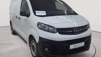 Gebraucht Opel Vivaro Elegance 177 PS (130 kW) 2023 Jade weiß Van / Kleinbus
