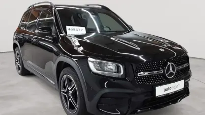 Używany Mercedes GLB200 AMG line 163 KM (119 kW) 2023 Czarny SUV