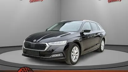 Gebraucht Skoda Octavia Selection 150 PS (110 kW) 2024 Schwarzmagic perleffekt Kombi