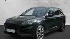 Obsidianschwarz metallic Gebraucht 2022 Ford Kuga ST-Line X SUV | 27.500 € (Fairer Preis)