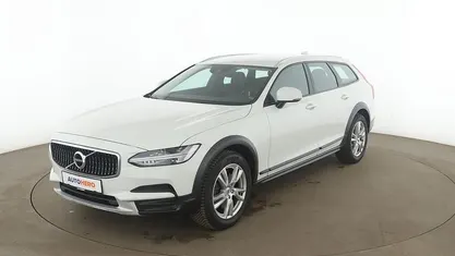 Gebraucht Volvo V90 CC 190 PS (139 kW) 2018 Weiß Kombi