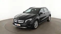 Schwarz Gebraucht 2016 Mercedes GLA200 Style SUV | 18.650 € (Fairer Preis)