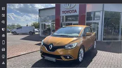 Jaune miel Gebraucht 2017 Renault Scénic IV Experience Van / Kleinbus | 10.490 € (Fairer Preis)