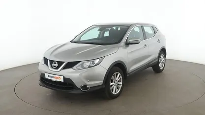 Grau Gebraucht 2016 Nissan Qashqai Acenta SUV | 12.490 € (Fairer Preis)