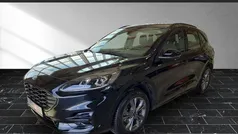 Obsidianschwarz (metallic) Gebraucht 2023 Ford Kuga ST-Line SUV | 26.880 € (Fairer Preis)