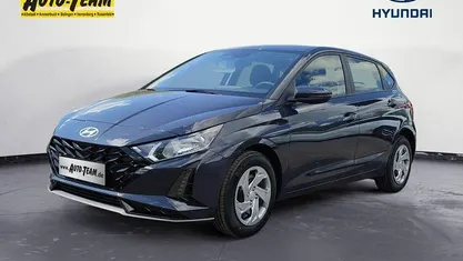 Gebraucht Hyundai i20 Select 101 PS (74 kW) 2025 Grau Kleinwagen