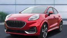 Rot Gebraucht 2021 Ford Puma ST-Line Coupé | 19.990 € (Fairer Preis)