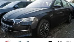 Black magic perleffekt Gebraucht 2025 Skoda Octavia Selection Kombi | 35.990 € (Fairer Preis)