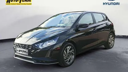 Schwarz Gebraucht 2025 Hyundai i20 Trend Limousine | 18.980 € (Guter Preis)