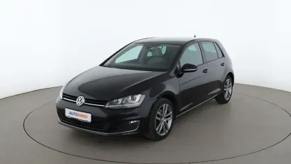 Gebraucht VW Golf VII Highline 2017 Schwarz Limousine