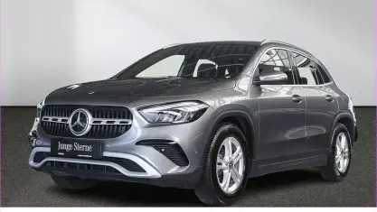 Usata Mercedes GLA200 163 CV (119 kW) 2024 Grigio SUV