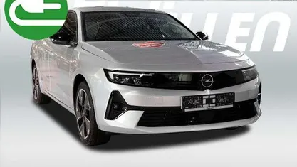 Kristall silber Gebraucht 2024 Opel Astra Kombi | 29.980 € (Fairer Preis)