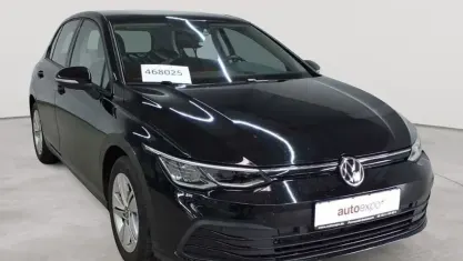 Gebraucht VW Golf VIII Life 116 PS (85 kW) 2020 Schwarz Limousine