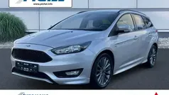 Silber Gebraucht 2018 Ford Focus ST-Line Kombi | 16.890 € (Fairer Preis)