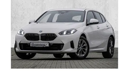 Gebraucht BMW 120 Shadowline 170 PS (125 kW) 2025 Weiß Kleinwagen