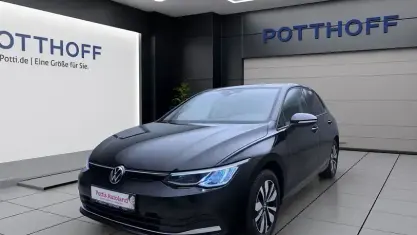 Gebraucht VW Golf VIII Move 150 PS (110 kW) 2023 Schwarz Limousine