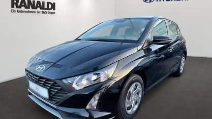 Gebraucht 2025 Hyundai i20 Select Kleinwagen | 17.890 € (Fairer Preis)