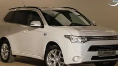 Gebraucht 2014 Mitsubishi Outlander P-HEV Instyle SUV | 15.999 € (Teuer)