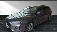 Magneticgrau (grau) Gebraucht 2023 Ford Focus ST-Line Kombi | 25.400 € (Fairer Preis)
