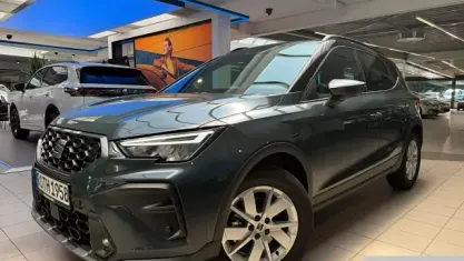 Neu Seat Arona FR 116 PS (85 kW) 2026 Blau SUV