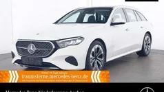 Polarweiß Gebraucht 2024 Mercedes E220 Avantgarde Kombi | 44.990 € (Superpreis)