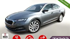 Grau Neu 2025 Skoda Octavia Limousine | 27.398 € (Guter Preis)