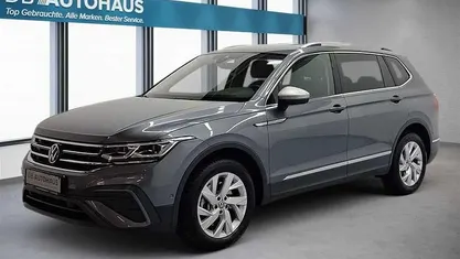 Grau Gebraucht 2023 VW Tiguan Allspace Life SUV | 32.210 € (Superpreis)