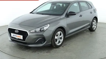 Grau Gebraucht 2020 Hyundai i30 YES! Limousine | 16.990 € (Fairer Preis)