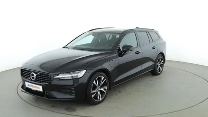 Gebraucht Volvo V60 R-Design 88 PS (64 kW) 2020 Schwarz Kombi