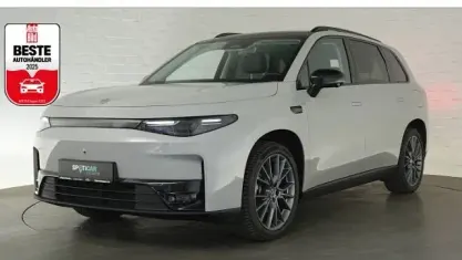 Gebraucht Leapmotor C10 160 kW (218 PS) 2025 Grau SUV