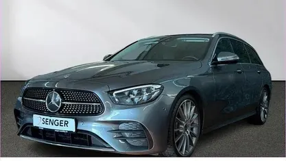 Gebraucht Mercedes E220 AMG line 194 PS (142 kW) 2021 Lack selenitgrau Kombi
