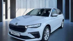 Moonweiss metallic Gebraucht 2024 Skoda Scala Selection Kleinwagen | 20.990 € (Guter Preis)