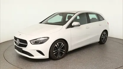 Gebraucht Mercedes B250 Progressive 224 PS (164 kW) 2023 Mondstein silber Van / Kleinbus