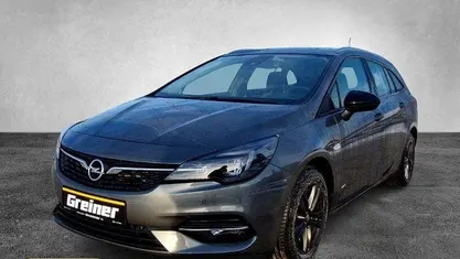 Quarz grau (metallic) Gebraucht 2022 Opel Astra Design Edition Kombi | 17.980 € (Fairer Preis)