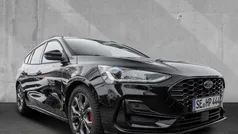Agate black Gebraucht 2024 Ford Focus ST-Line Kombi | 27.350 € (Fairer Preis)