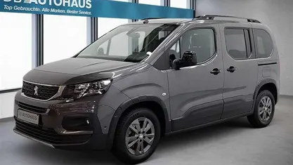Gebraucht Peugeot Rifter Allure 131 PS (96 kW) 2023 Van / Kleinbus