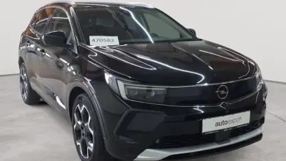 Gebraucht Opel Grandland X Ultimate 131 PS (96 kW) 2022 Diamant schwarz metallic SUV