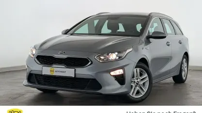 Gebraucht Kia Ceed Vision 120 PS (88 kW) 2019 Sirius silver Kleinwagen
