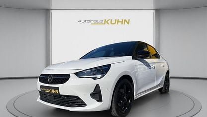 Używany Opel Corsa GS Line 131 KM (96 kW) 2022 Biały Hatchback