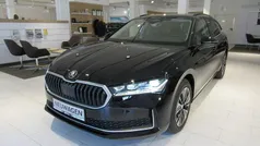 Onyxschwarz metallic Neu 2025 Skoda Superb Selection Kombi | 40.890 € (Fairer Preis)