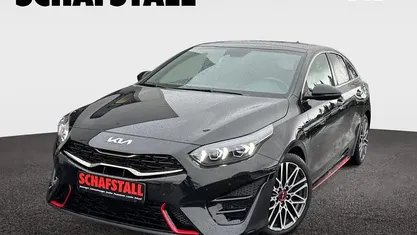 Gebraucht Kia ProCeed Comfort 204 PS (150 kW) 2023 Schwarz (black pearl) Kombi