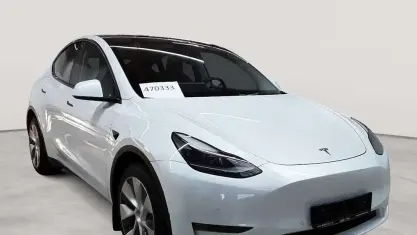 Gebraucht Tesla Model Y 378 kW (514 PS) 2021 Pearl white multicoat SUV