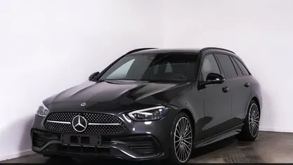 Gebraucht Mercedes C300 AMG 265 PS (194 kW) 2025 Metalliclack graphitgrau Kombi