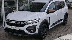 Gebraucht 2025 Dacia Jogger Extreme Van / Kleinbus | 26.290 € (Fairer Preis)